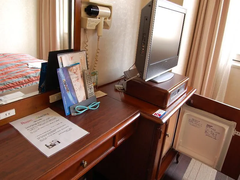 ***  Hotel Claiton Shin-Osaka Japan